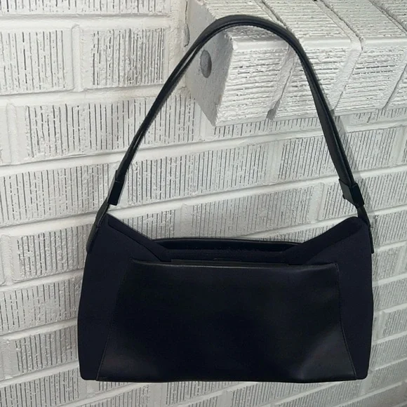 TUMI Nylon/Leather Shoulder Bag - Picture 6 of 13